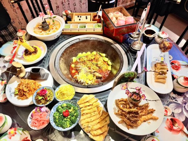 富裕配 香飘百里画廊！延庆千家店铁锅鱼大赛火热开锣