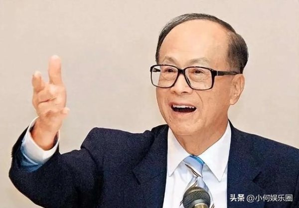 财富加 李嘉诚再失体面！霍震霆一行参观山东舰，被赞这才是真正名门气场